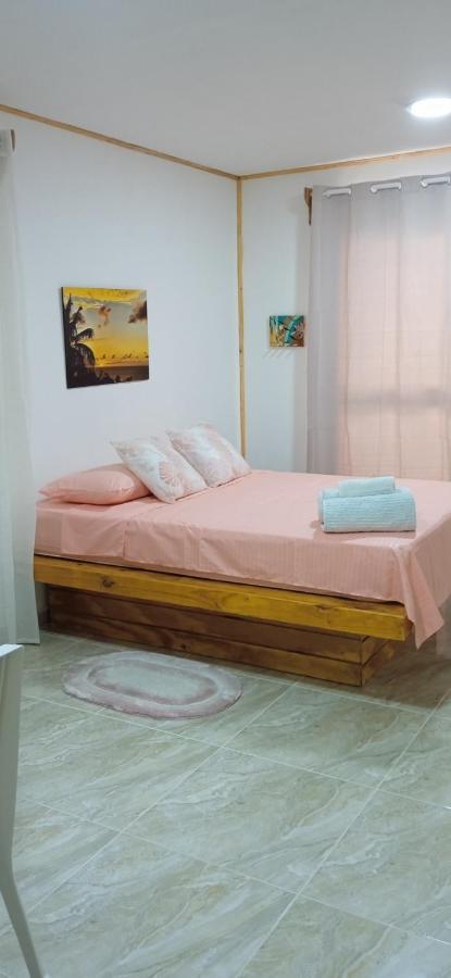 Posada Aleeny Providencia  外观 照片