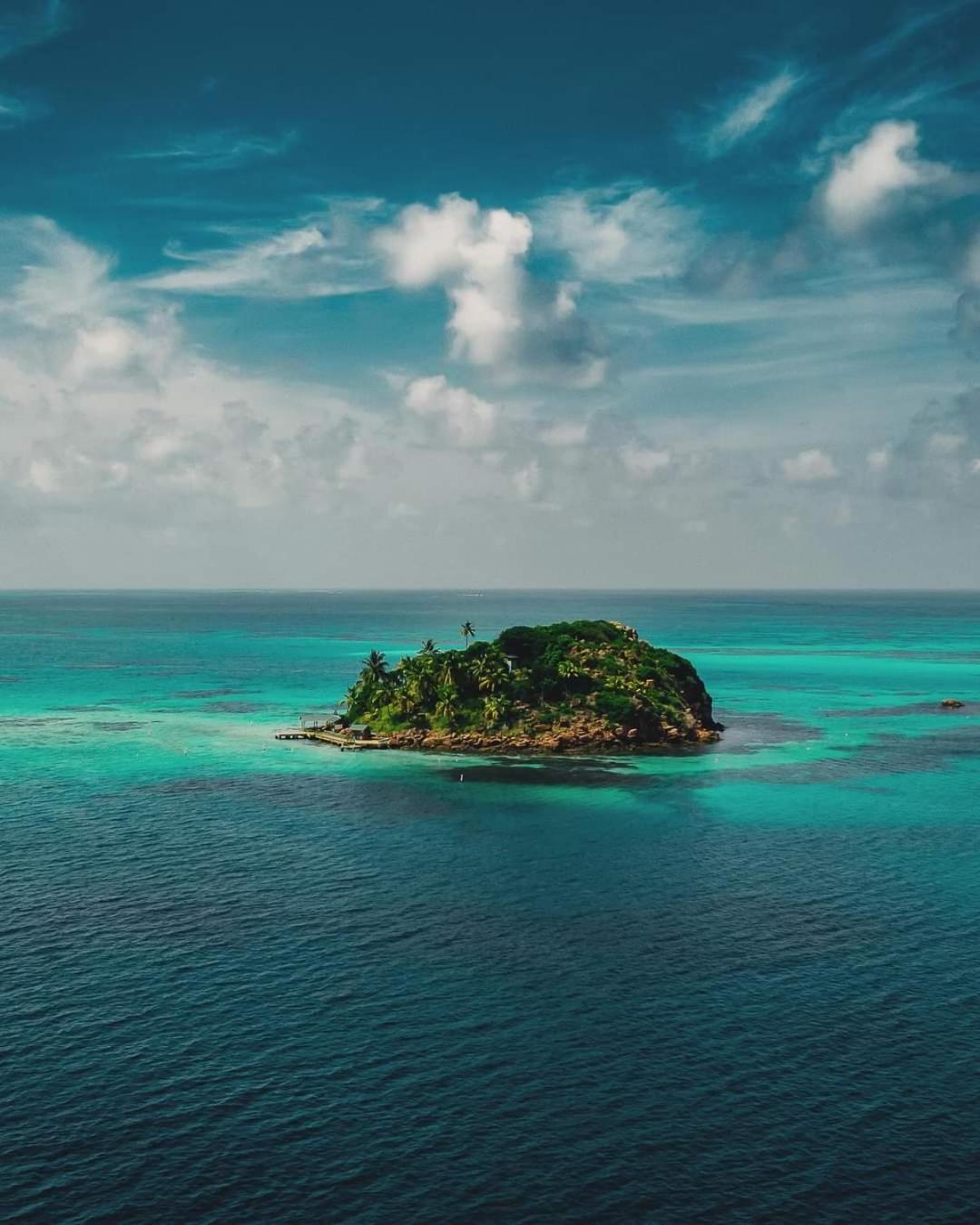 Posada Aleeny Providencia  外观 照片
