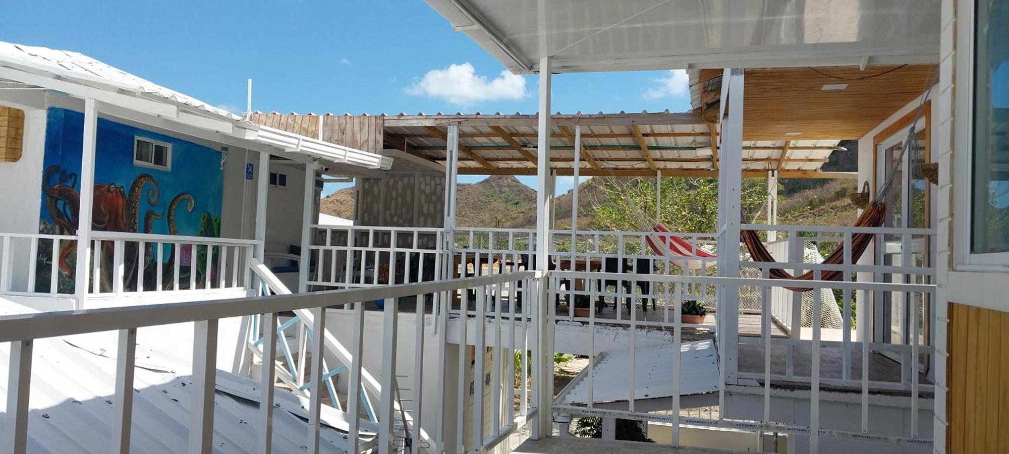 Posada Aleeny Providencia  外观 照片